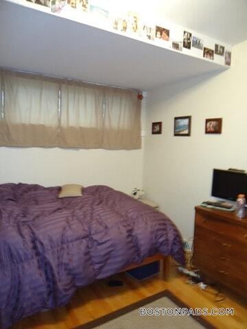 Building Photo - 49 Symphony Rd