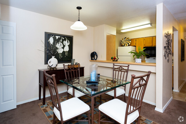 2BR,2BA-904sft - Hillside Apartments