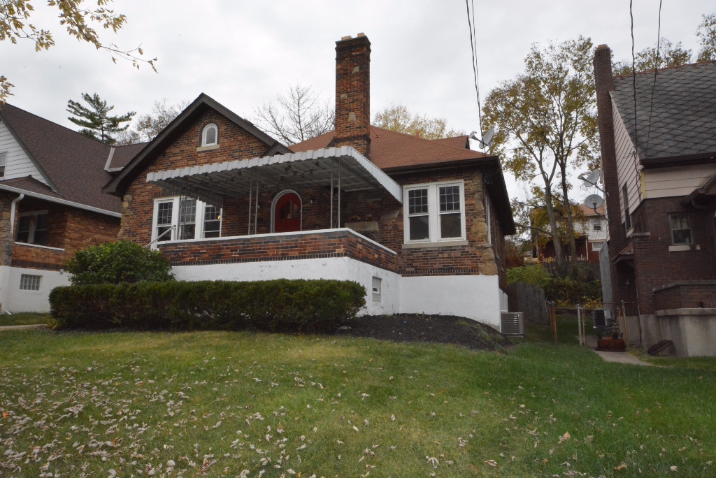 Primary Photo - 2642 Pancoast Ave