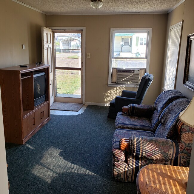 213 Hickory St, TX 79007 House Rental in TX