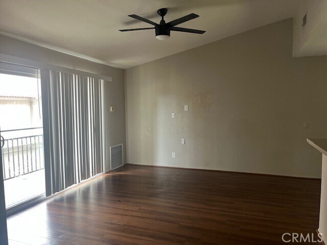 Building Photo - 74606 Driftwood Dr