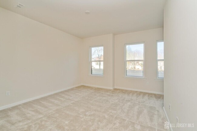 Foto del edificio - 103 Vaughn Dr