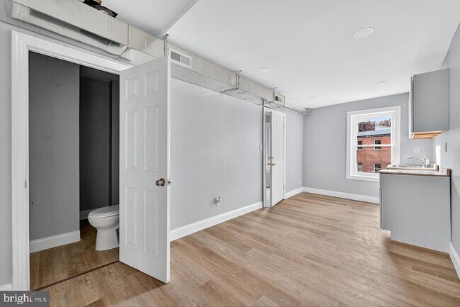 Foto del edificio - 11 N Willow St