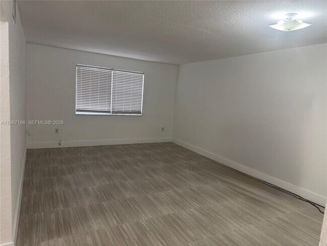 Foto del edificio - 17255 SW 95th Ave