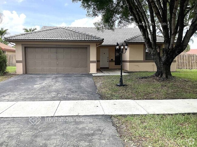 Building Photo - 6150 Hawkes Bluff Ave