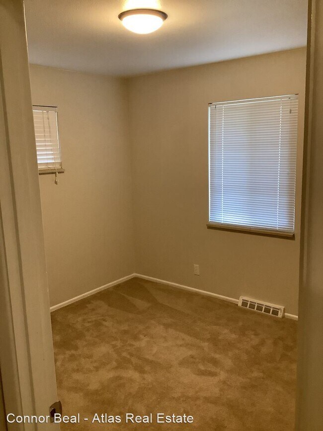 Foto del edificio - 4 br, 2 bath House - 11707 E Virginia Pl