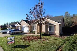 Building Photo - 2222 Drexel Way