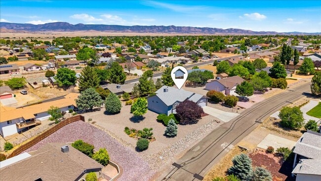Building Photo - Beautifully Updated 3 Bed, 2 Bath Home on Nearly 1/3 Acre with Trex Deck