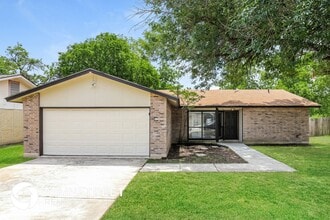 Building Photo - 7506 Ledgebrook Dr