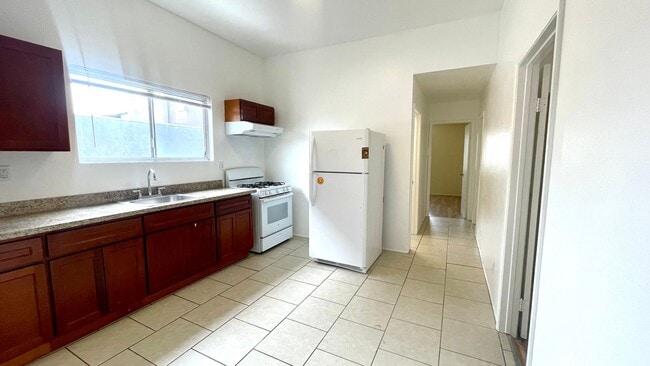 Photo - 2343 Market St Apartment