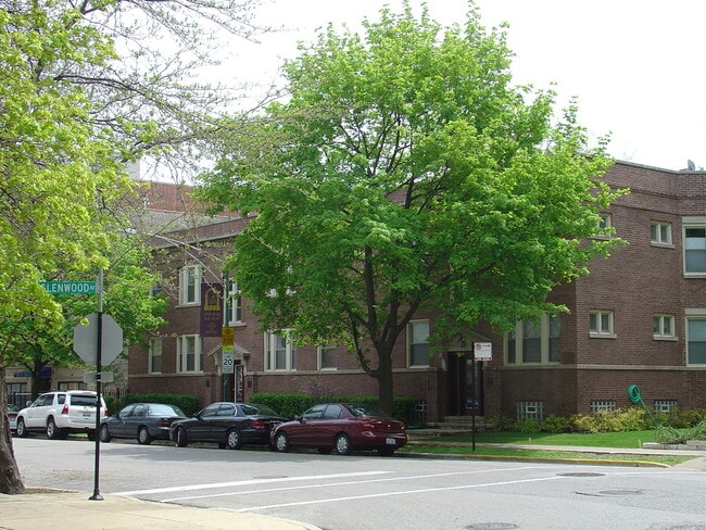 Outside Building View - 1339 W Loyola Ave