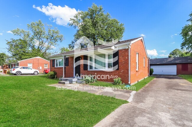 Foto del edificio - 5602 Locust Way