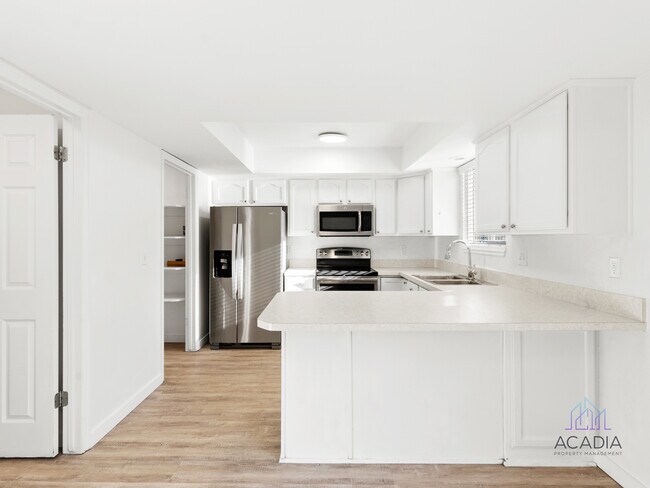 Building Photo - 1285 S 550 E