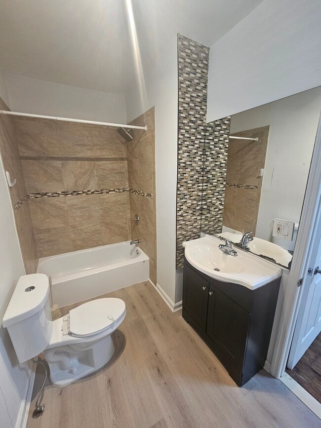 Bathroom - 367 Saint Marks Ave