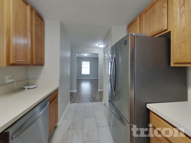 Foto del edificio - 13 Slocum Path