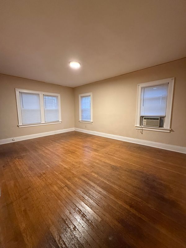 Foto del edificio - 2100 NE Everett St