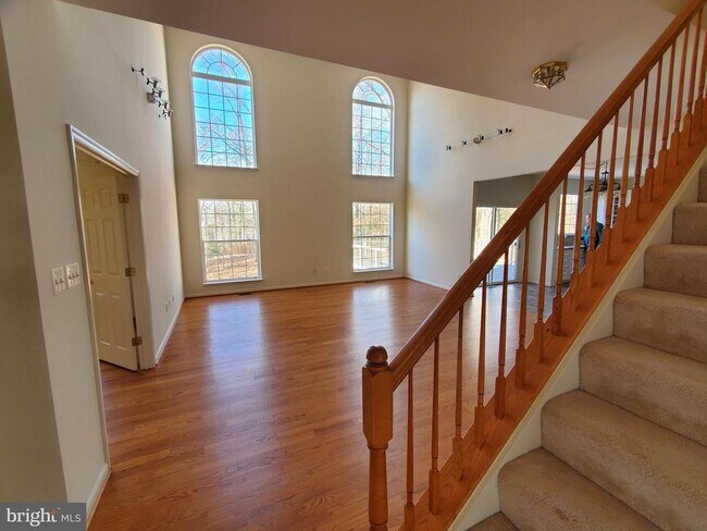 Foto del edificio - 8444 Summer Breeze Pl