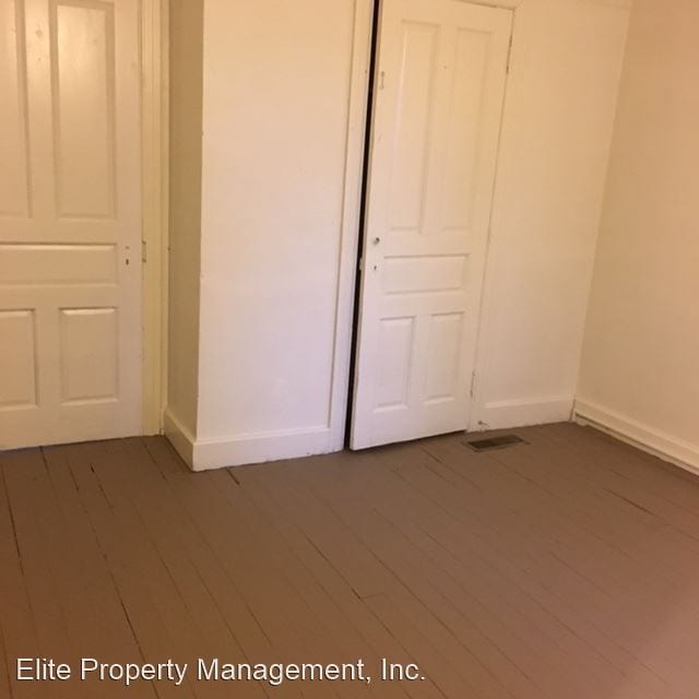 Building Photo - 4 br, 1.5 bath House - 633 Smith St.