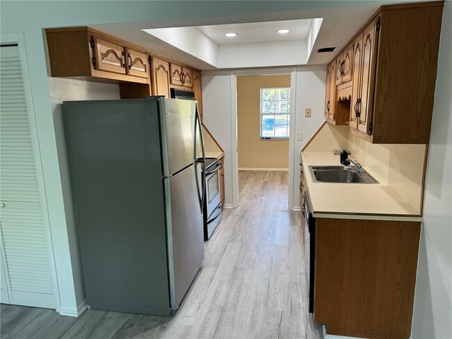 Foto del edificio - 3390 Keene Park Dr