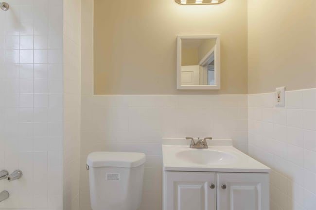 Photo - Central Spacious Rockville Metro 5 BR Single Family Home Pets Welcome