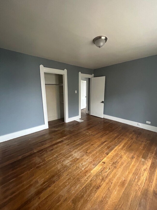 Building Photo - Elegant 5-Bedroom, 2-Bath Retreat:Uncover ...