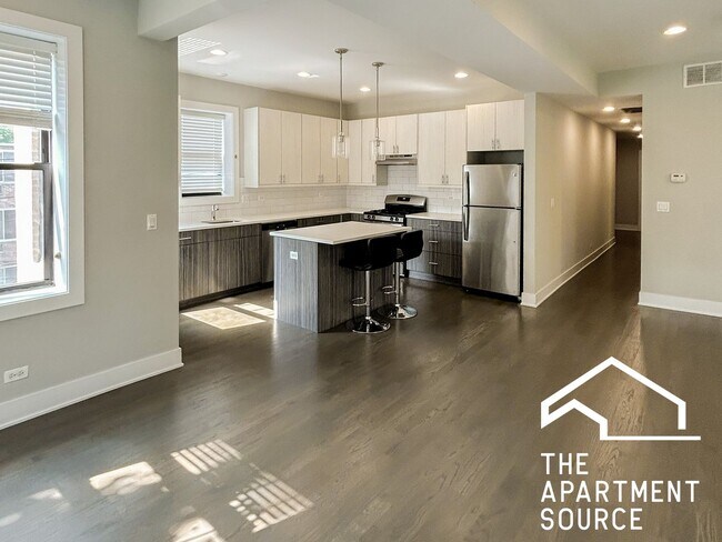 Foto del edificio - 2618 N Rockwell St