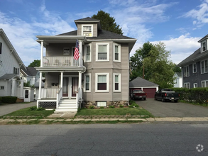 Building Photo - 18 Lamoille Ave