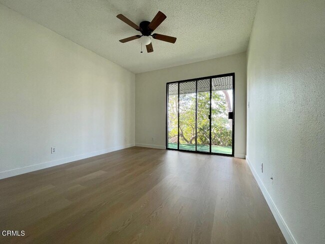 Building Photo - 155 Seaspray Way