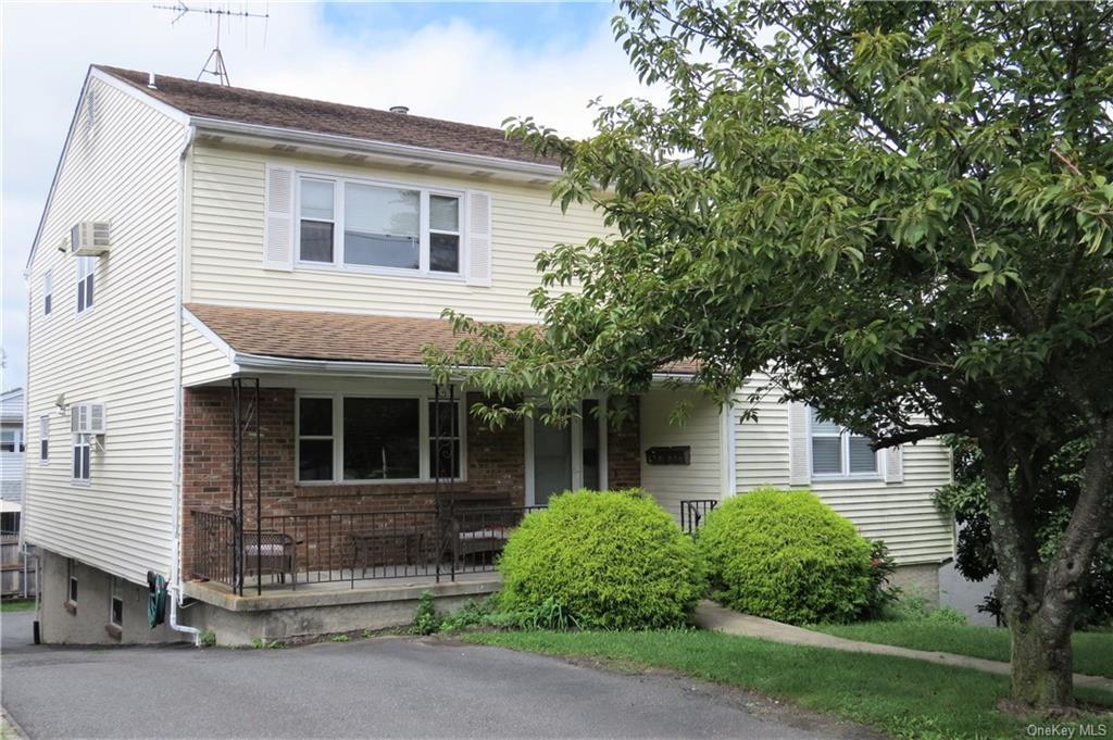 Primary Photo - 18 Westview Ave