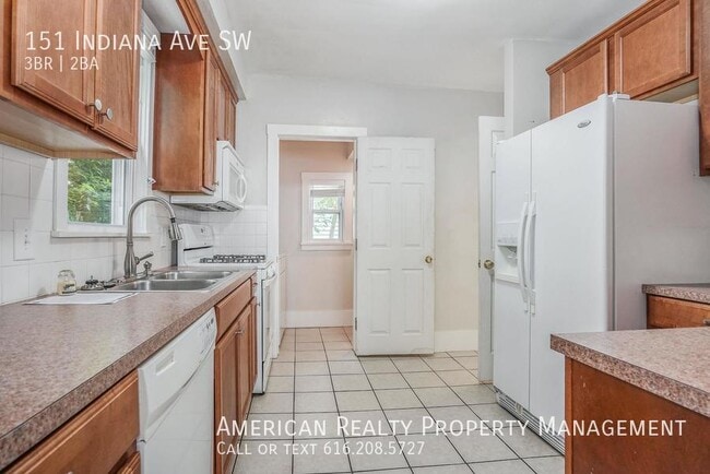 Foto del edificio - 151 Indiana Ave SW