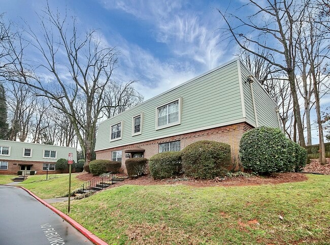 Photo - 2634 Park Rd Townhome