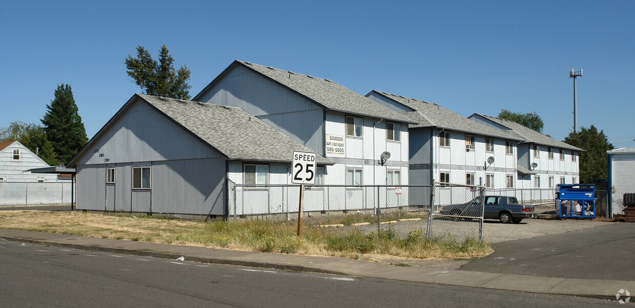 Building Photo - 270-290 Mahrt Ln SE