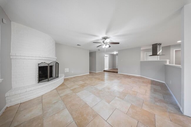 Foto del edificio - 22619 Pine Mist Ln