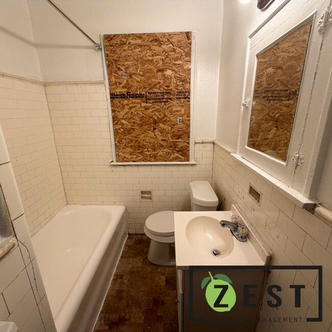 Foto del edificio - 4336-4338 Buena Vista St