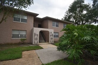 Building Photo - 1166 Paseo De Las Flores