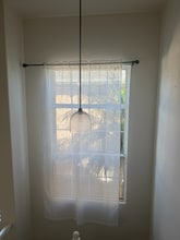 Building Photo - 2406 Maravilla Way