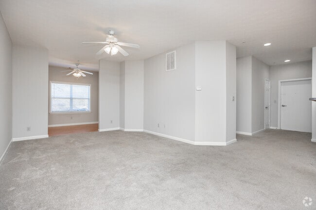 2BR, 2BA - 1,327SF - Orchard Trace Lagrange