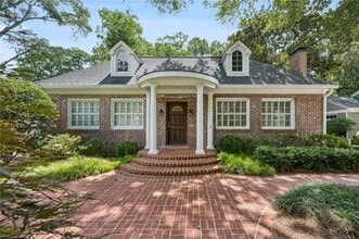 Building Photo - 1925 Colland Dr NW