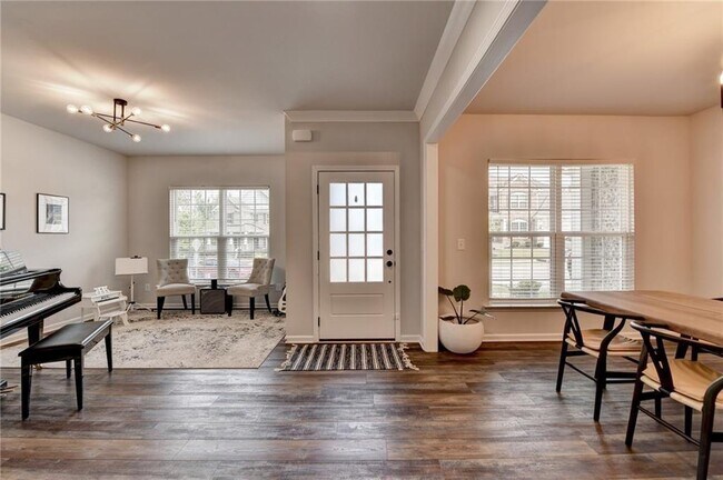 Foto del edificio - 5215 Wheeler Run Dr