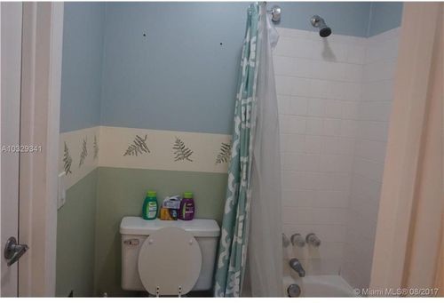 Foto del edificio - 7175 Nova Dr