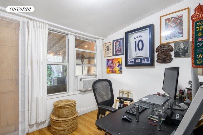 Foto del edificio - 115 Ryerson St