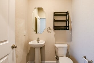 Building Photo - 16744 Lonely Pines Dr