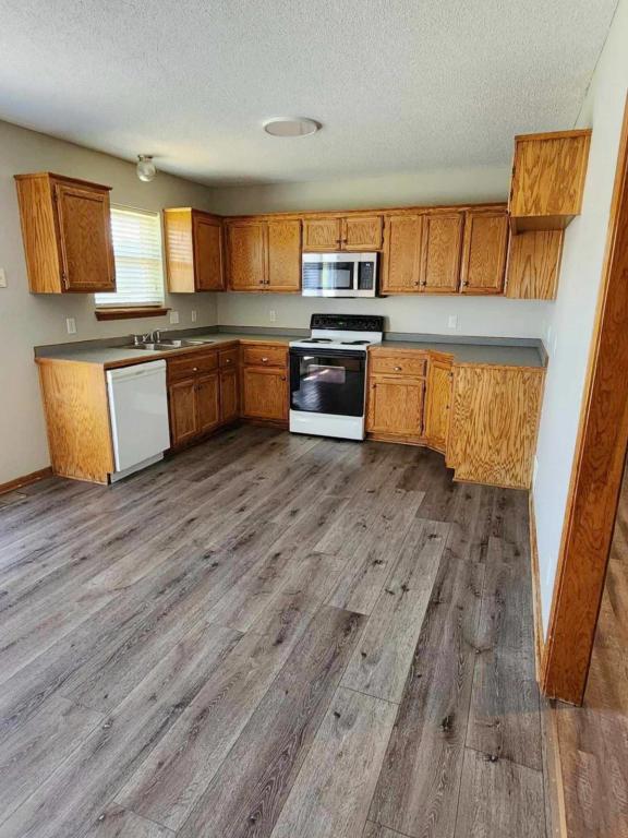 Foto del edificio - 211 E 22nd St