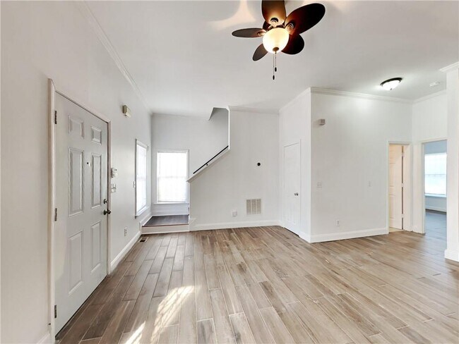 Foto del edificio - 333 Fletcher St SW