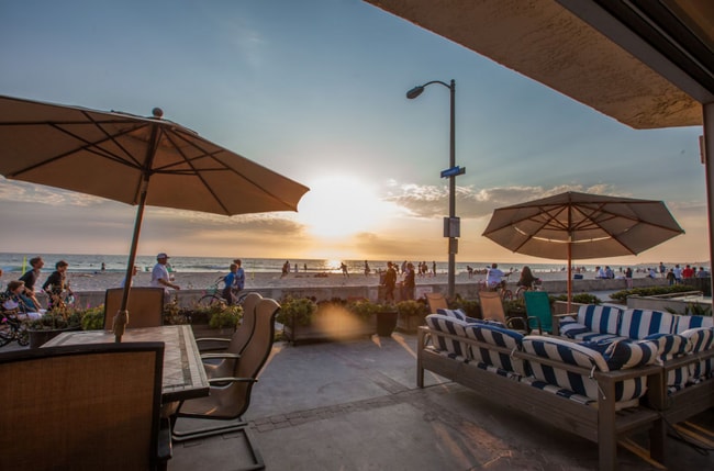 Building Photo - 2965 Ocean Front Walk