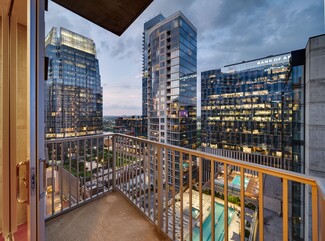 Building Photo - 301 Demonbreun St