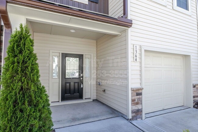 Building Photo - 1364 Scholar Dr