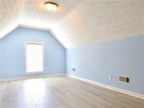 Foto del edificio - 895 Thoroughbred Trce