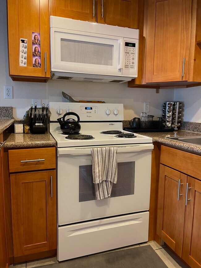 Foto del edificio - 14303 32nd Ave NE