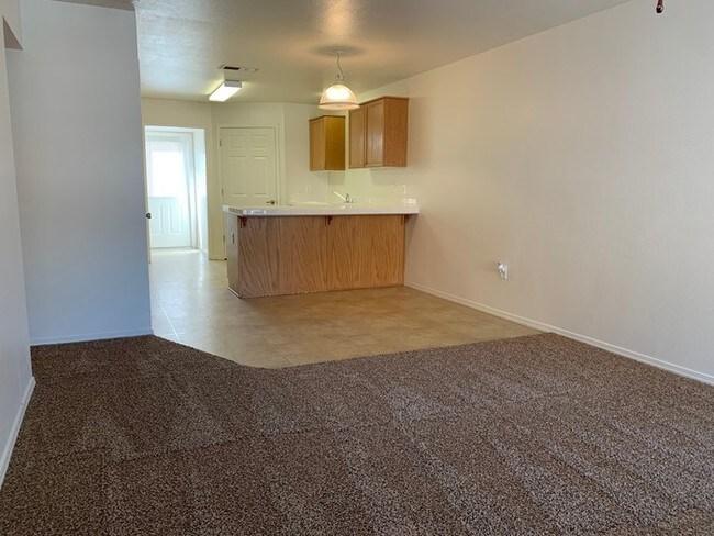 Foto del edificio - 4329 W Walnut Ave